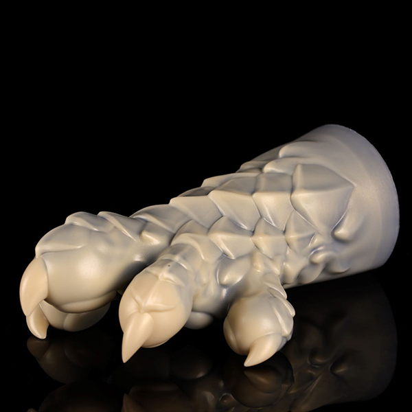 Phosphorus Rock Dragon Claw — фантазийный мастурбатор в форме когтистой лапы — фото 1